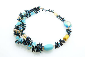 Laguna Obscura Necklace