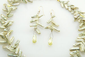 Verdant Relic Earrings